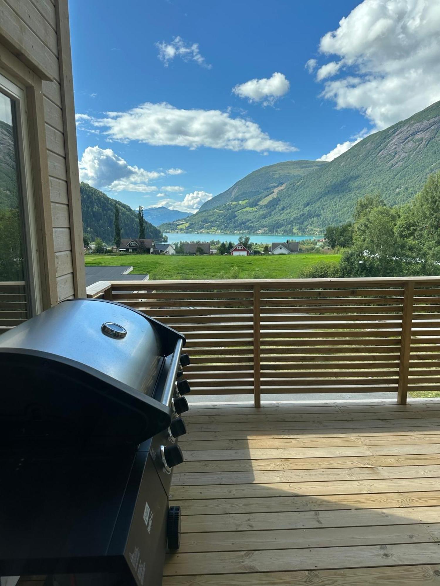 Loen Panorama Apartment Stryn Exterior photo