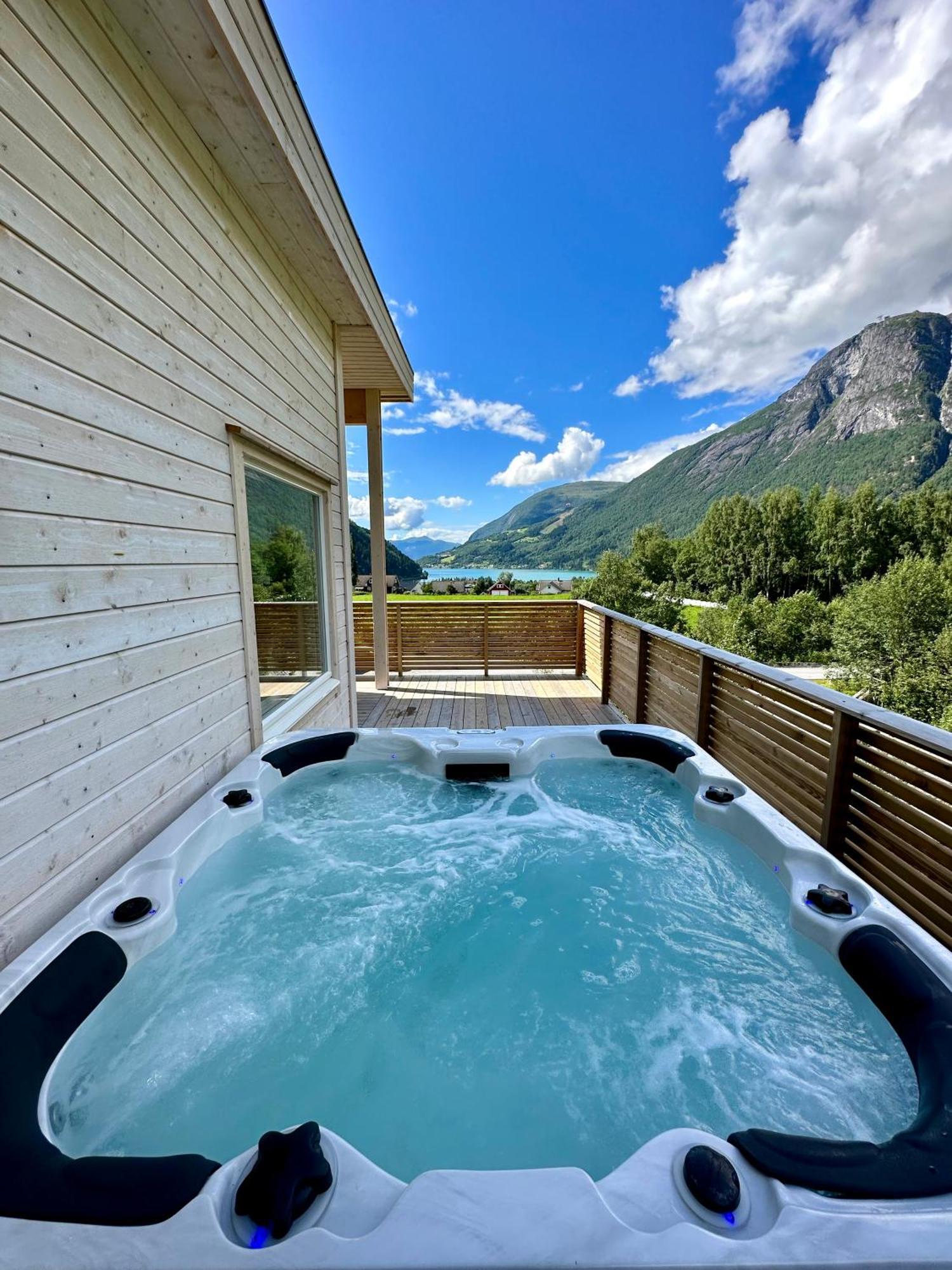 Loen Panorama Apartment Stryn Exterior photo